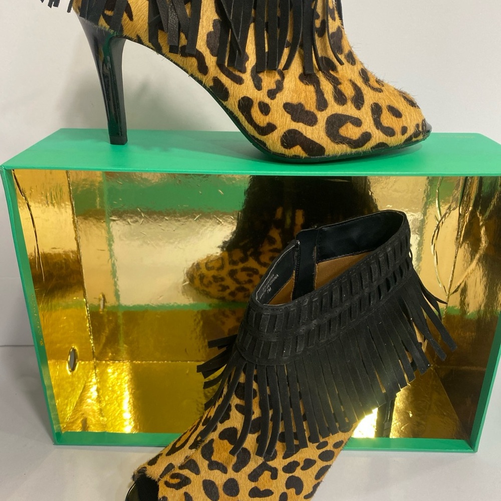 J. Renee Leopard Print Open Toe Heels/Booties W/Fringe Size 7M